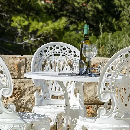 Rosemary * Dubrovnik